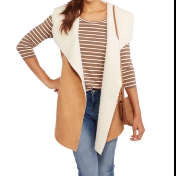 No Boundaries Jackets & Blazers - No boundaries suede sherpa lining vest